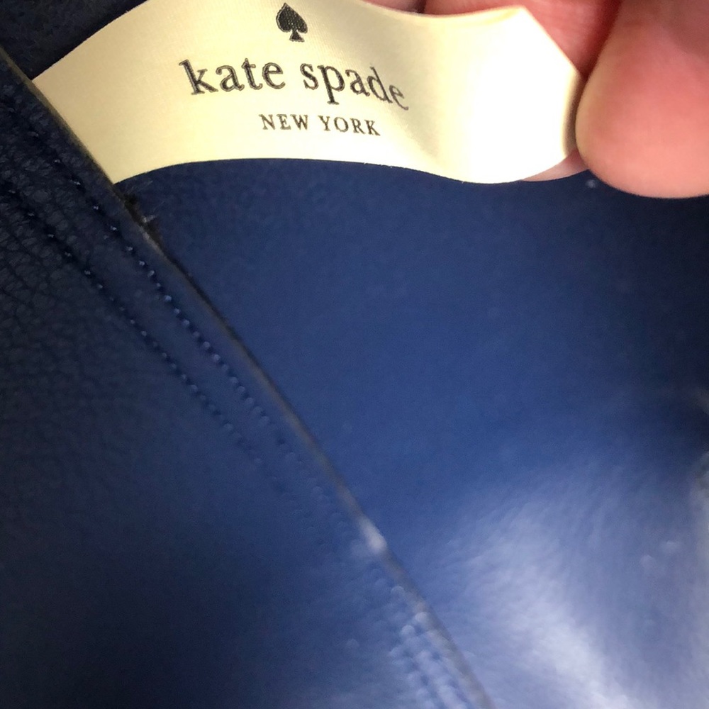 Nwt Kate Spade Mya reversible Navy multi tote - Picture 7 of 7
